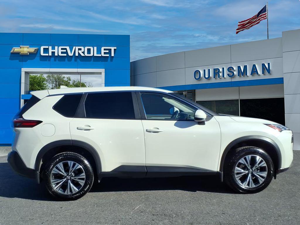 used 2023 Nissan Rogue car, priced at $20,657