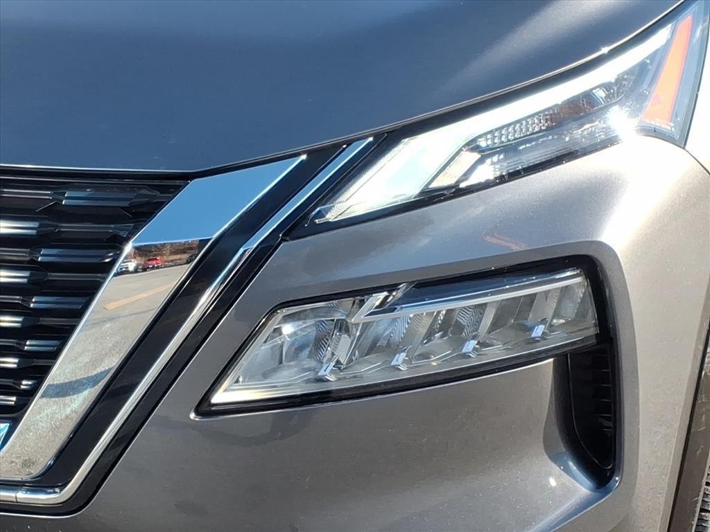 used 2023 Nissan Rogue car, priced at $21,631