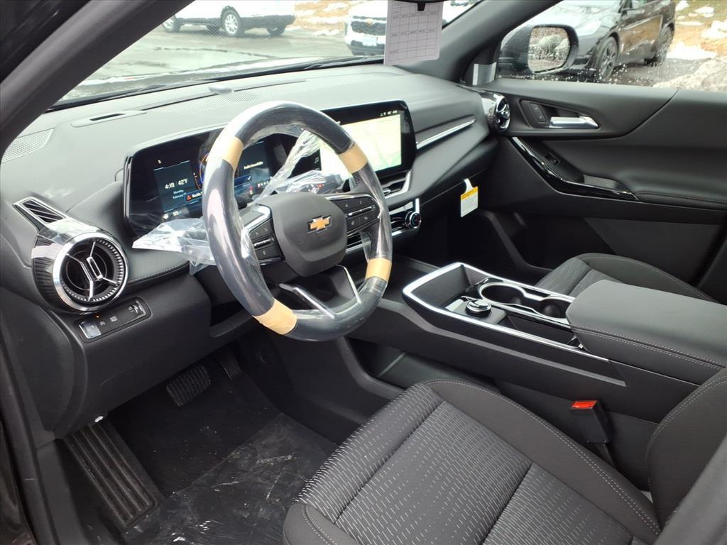 new 2026 Chevrolet Equinox car, priced at $26,920