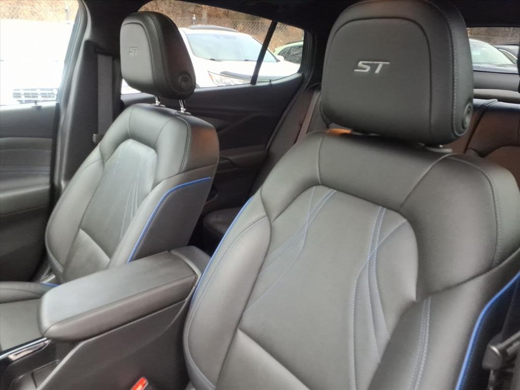 used 2024 Buick Envista car, priced at $23,636