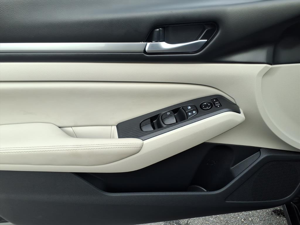 used 2022 Nissan Altima car, priced at $19,530