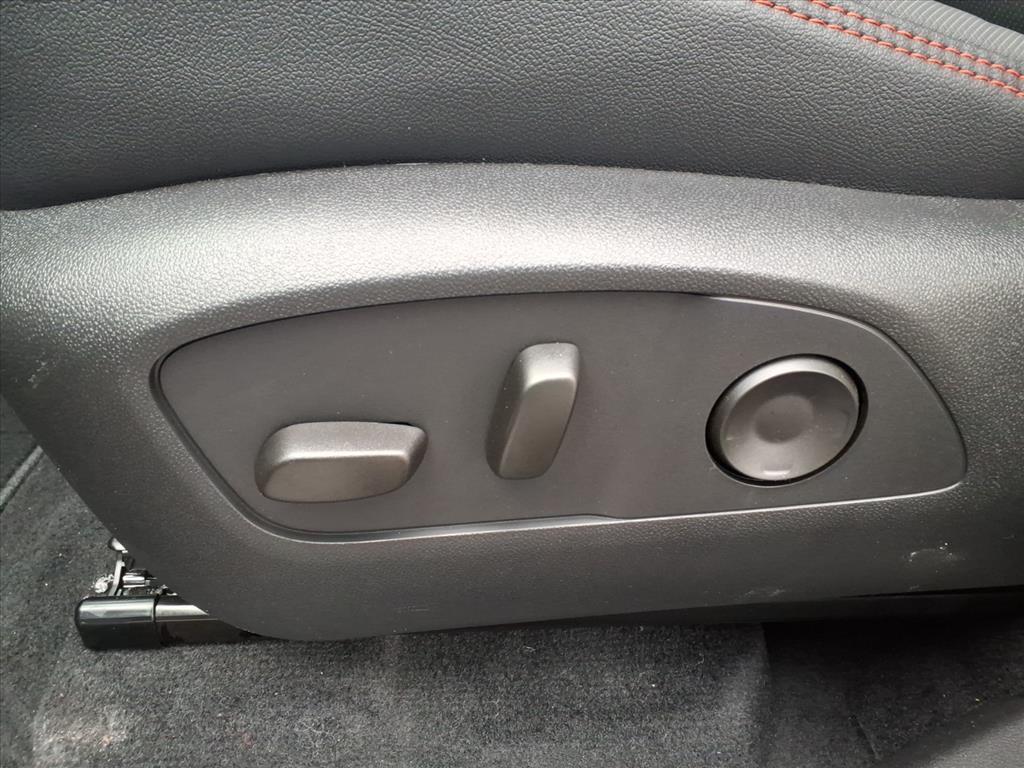 new 2026 Chevrolet Traverse car, priced at $53,395