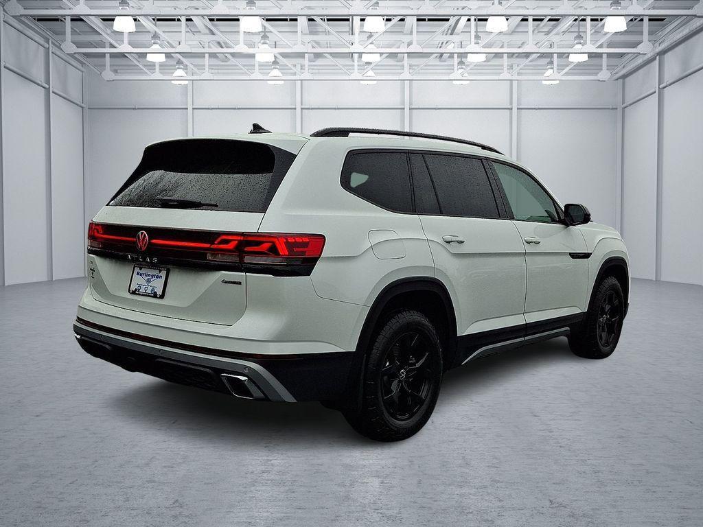 new 2026 Volkswagen Atlas car, priced at $50,153