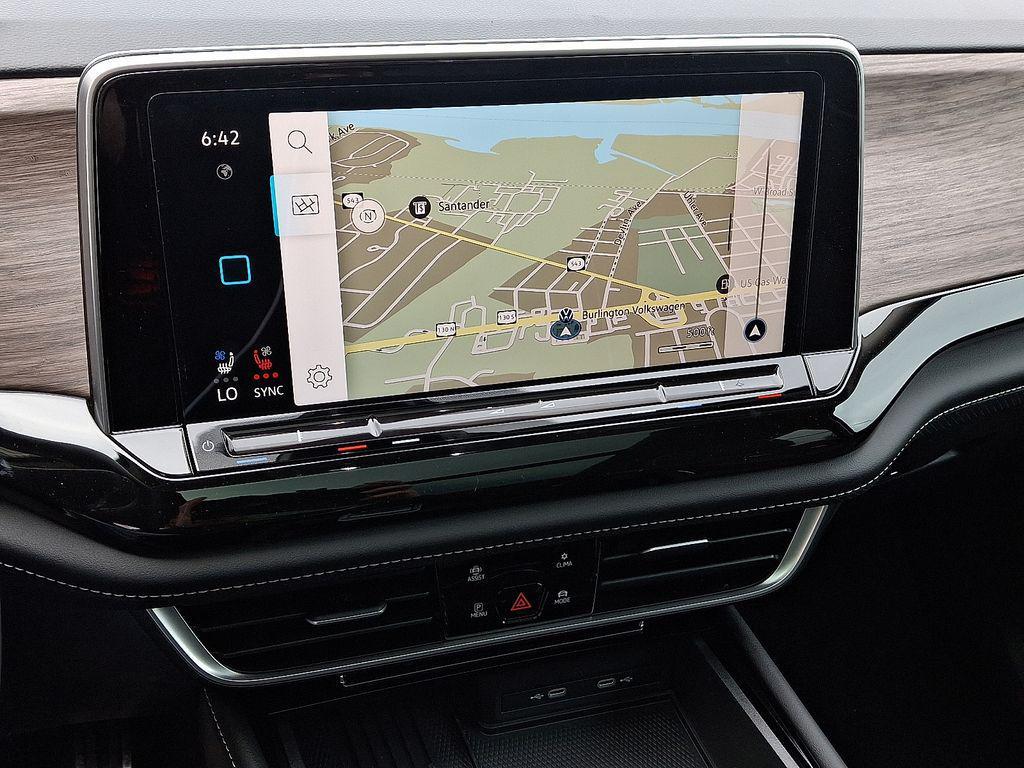 new 2025 Volkswagen Atlas car, priced at $54,140