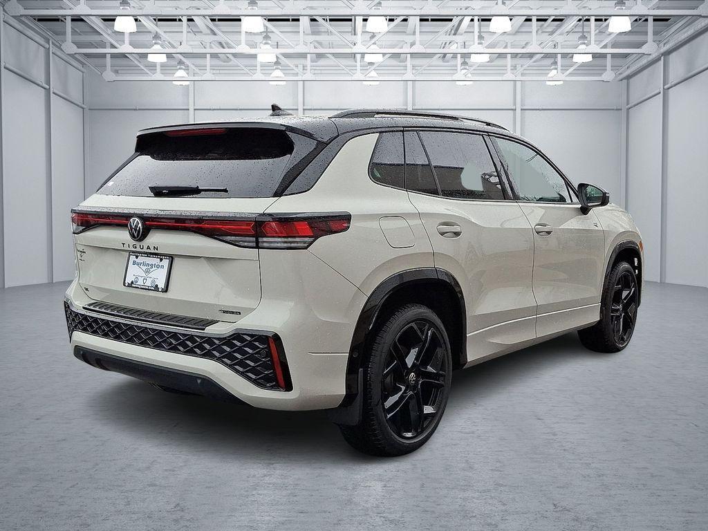 new 2026 Volkswagen Tiguan car, priced at $40,652