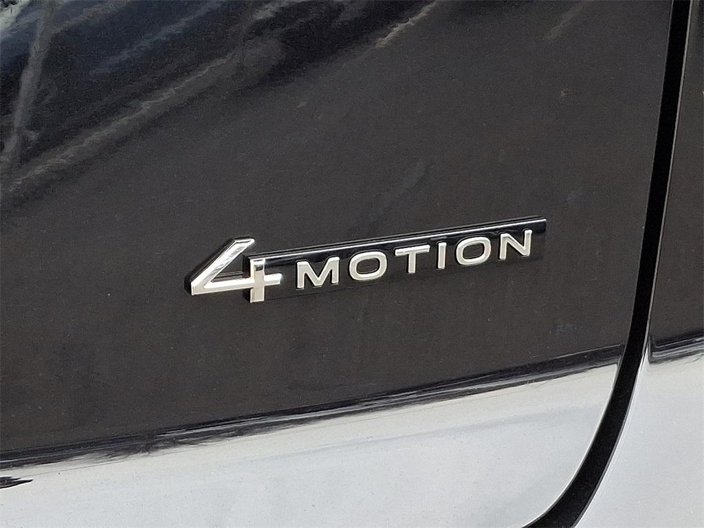 new 2026 Volkswagen Atlas Cross Sport car, priced at $49,513