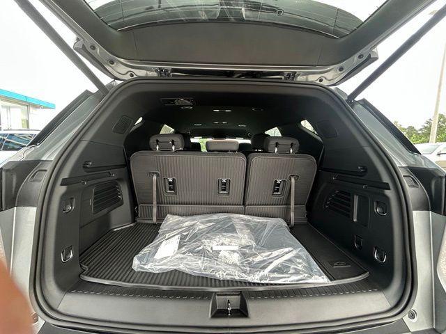 new 2026 Chevrolet Traverse car, priced at $44,485