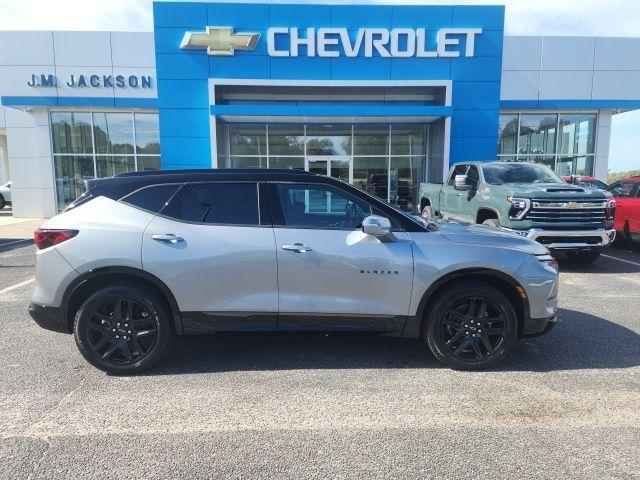 new 2025 Chevrolet Blazer car, priced at $51,050