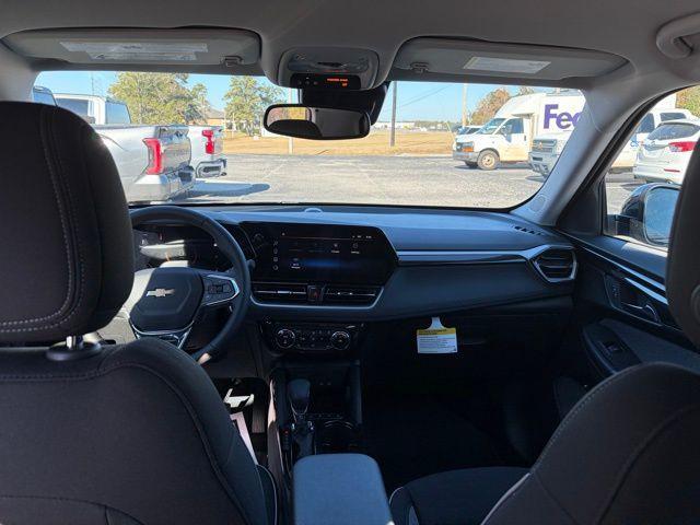 new 2026 Chevrolet TrailBlazer car, priced at $29,575