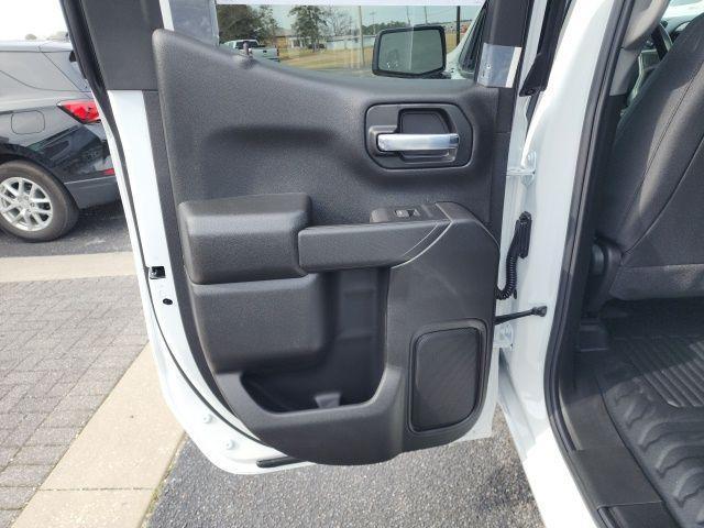 new 2026 Chevrolet Silverado 1500 car, priced at $43,420