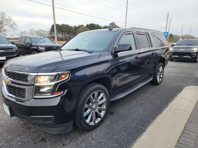 used 2017 Chevrolet Suburban car, priced at $16,900