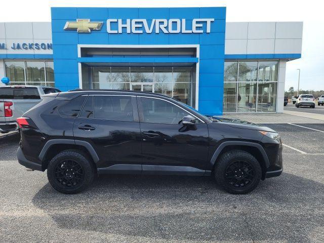 used 2020 Toyota RAV4 car, priced at $23,900