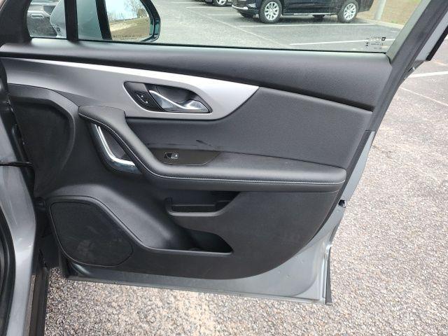 used 2024 Chevrolet Blazer car, priced at $26,900