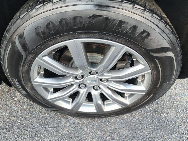 used 2020 Cadillac XT4 car, priced at $14,900