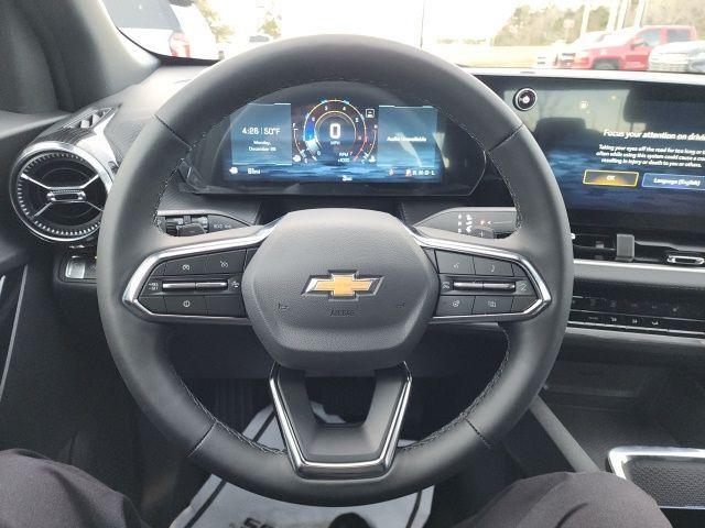 new 2026 Chevrolet Equinox car, priced at $31,480