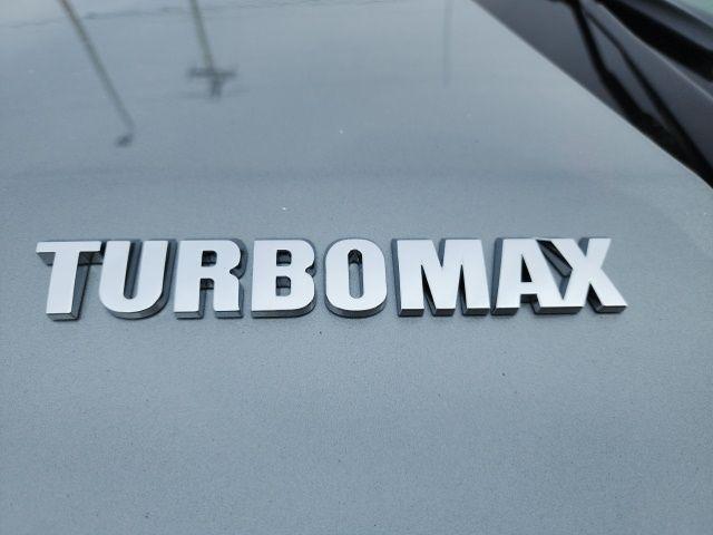 new 2026 Chevrolet Silverado 1500 car, priced at $43,220