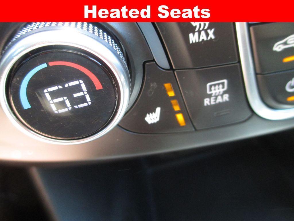 used 2020 Chevrolet Traverse car, priced at $21,995