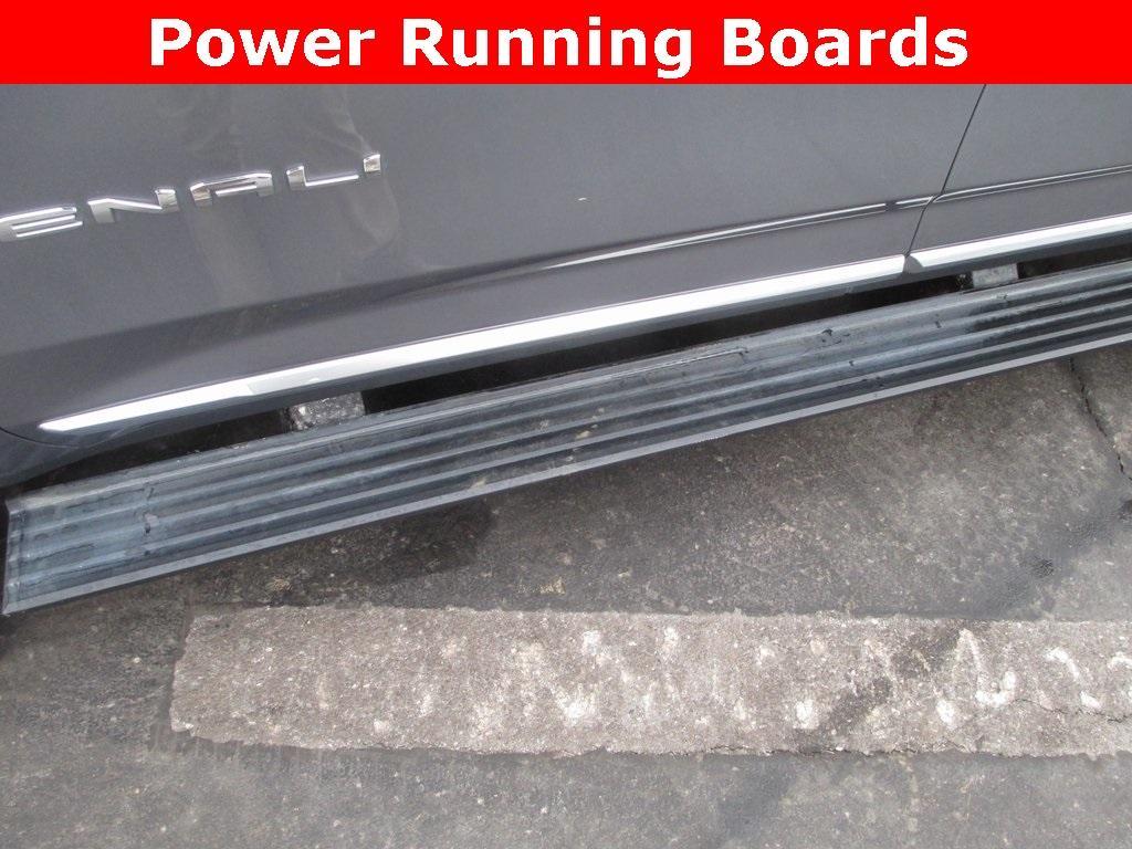 used 2021 GMC Yukon car, priced at $36,995