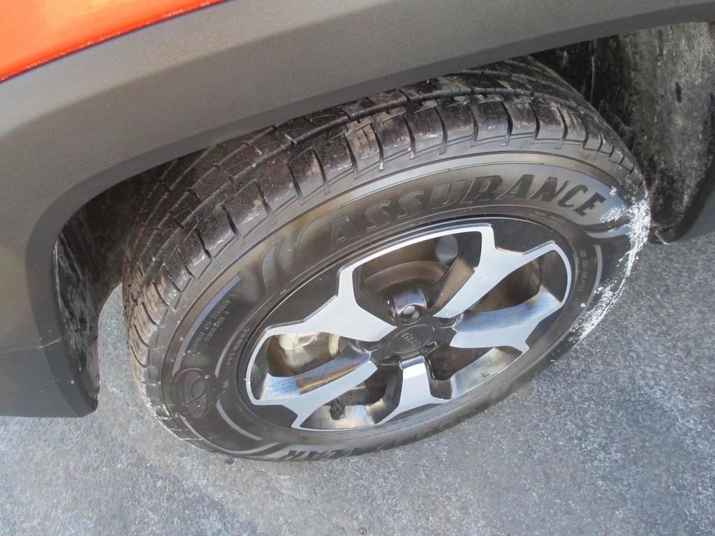 used 2021 Jeep Renegade car, priced at $14,995