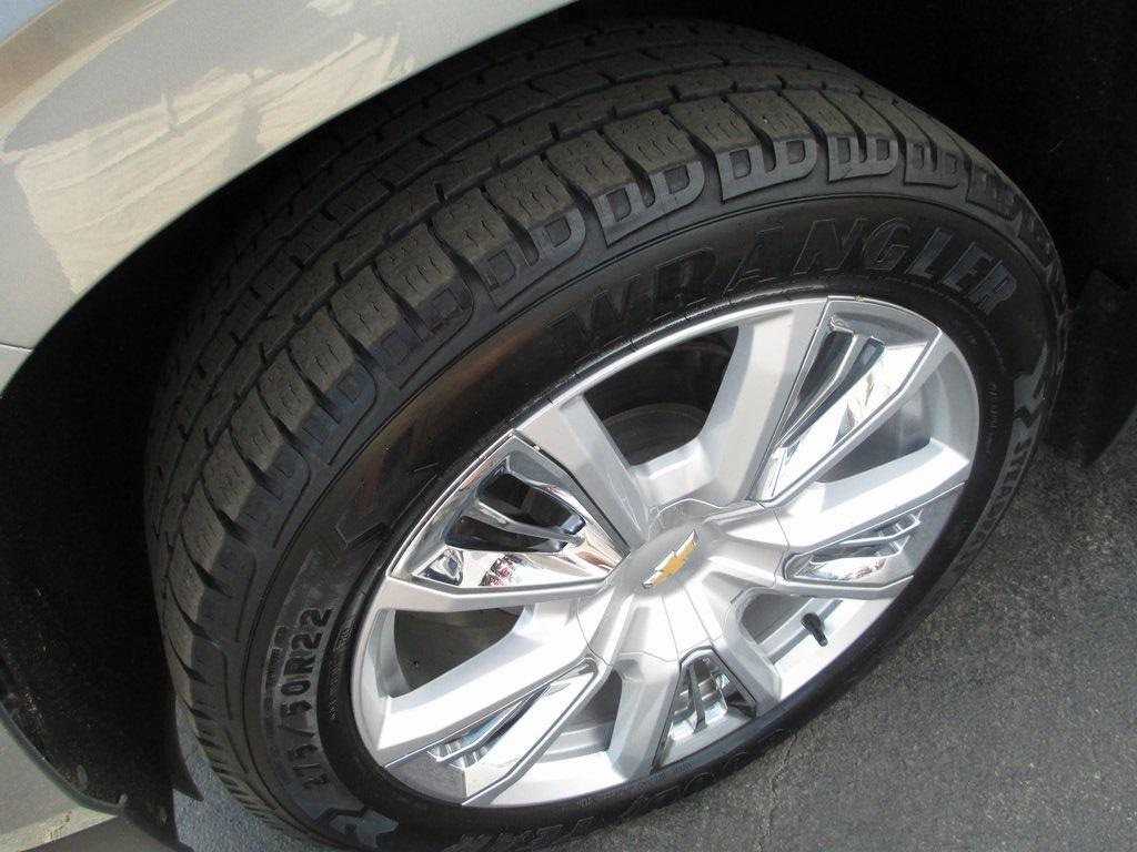 used 2023 Chevrolet Suburban car, priced at $52,995