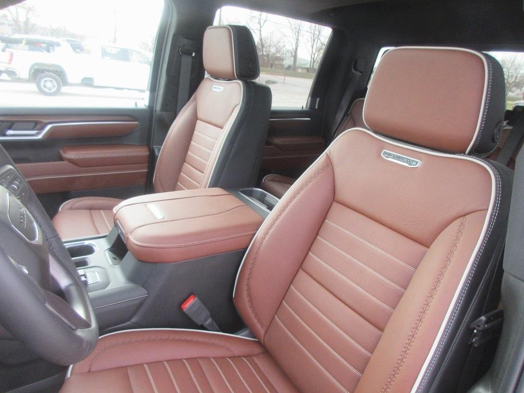 new 2026 GMC Sierra 2500 car, priced at $100,654