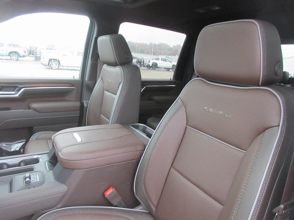 new 2026 GMC Sierra 2500 car, priced at $86,304