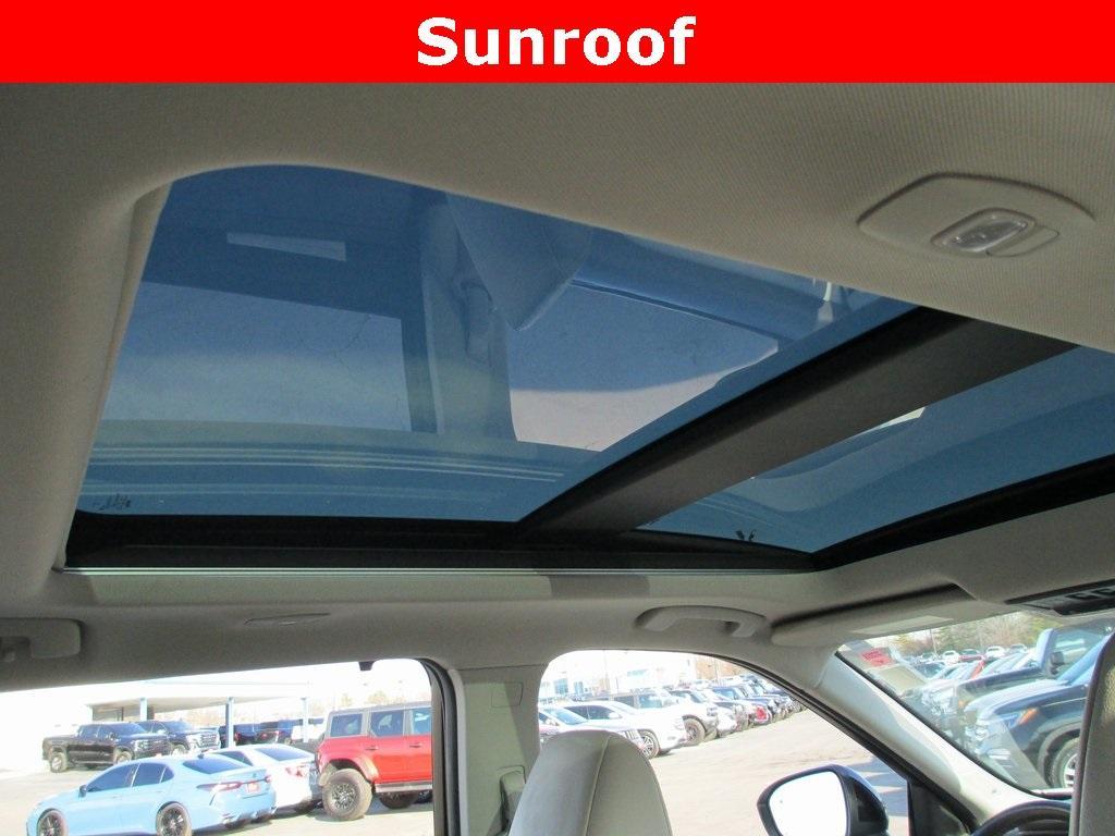 used 2021 Nissan Rogue car, priced at $20,995