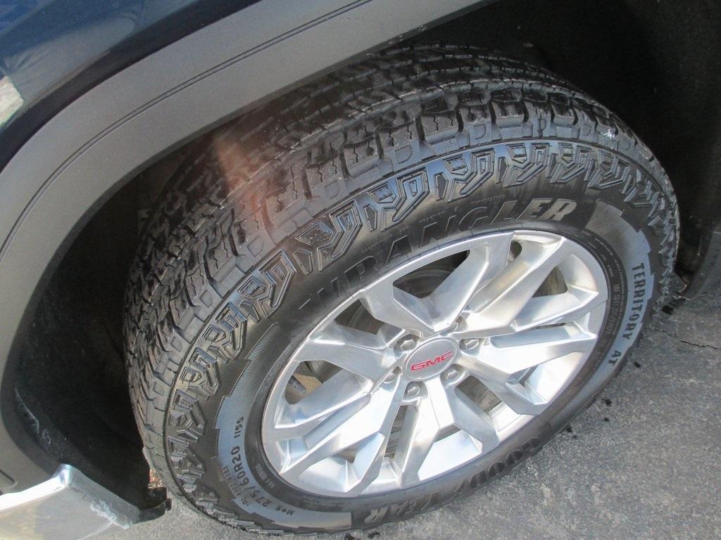 used 2020 GMC Sierra 1500 car, priced at $25,995