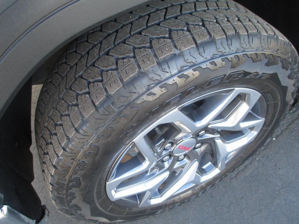 used 2025 GMC Sierra 1500 car, priced at $47,995