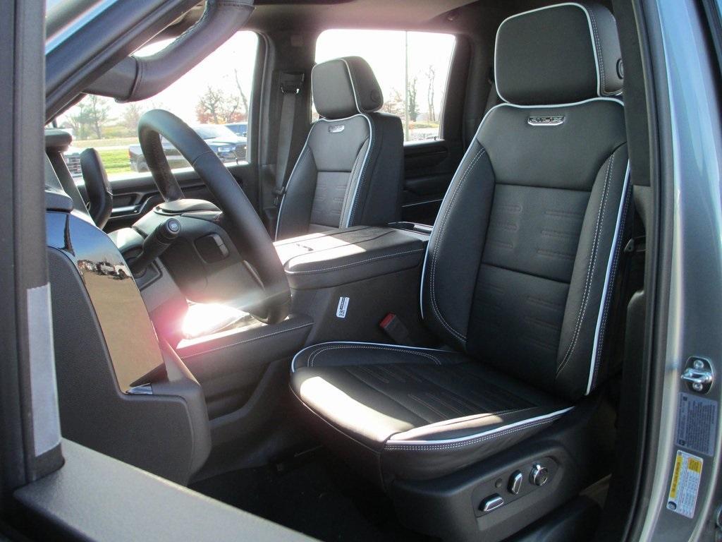 new 2026 GMC Sierra 2500 car, priced at $81,475