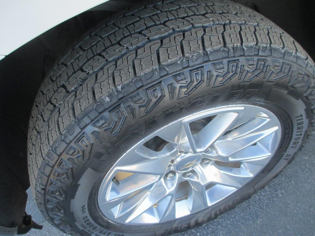 used 2021 Chevrolet Silverado 1500 car, priced at $32,995