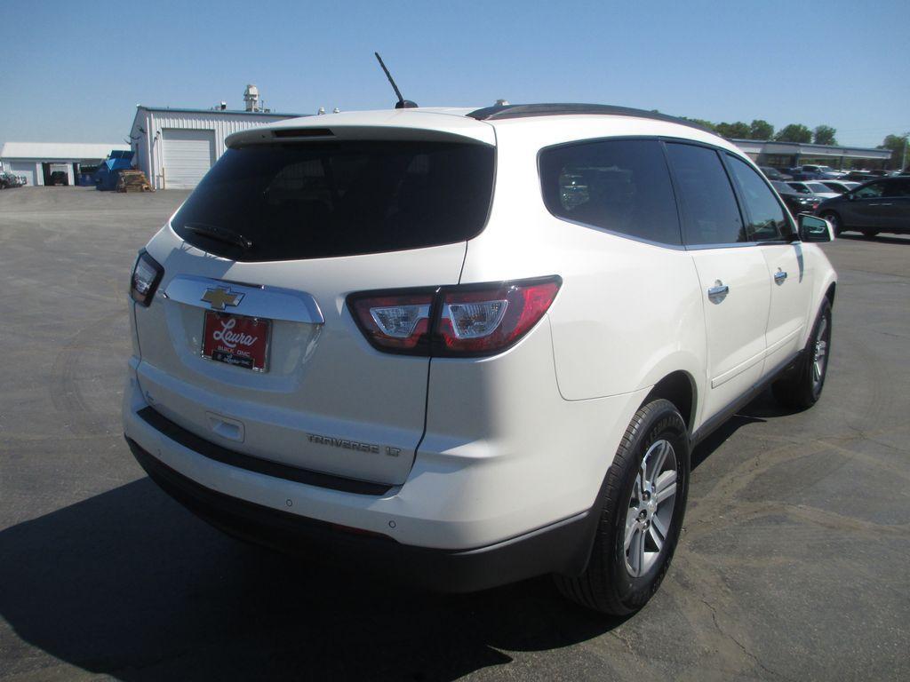 used 2015 Chevrolet Traverse car, priced at $10,995