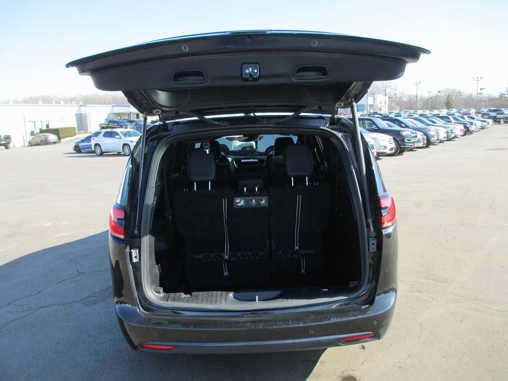 used 2021 Chrysler Pacifica car, priced at $22,495