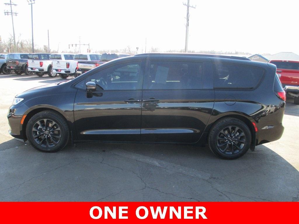 used 2021 Chrysler Pacifica car, priced at $22,495