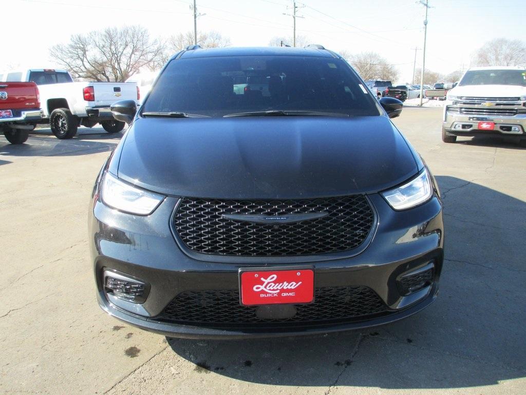 used 2021 Chrysler Pacifica car, priced at $22,495