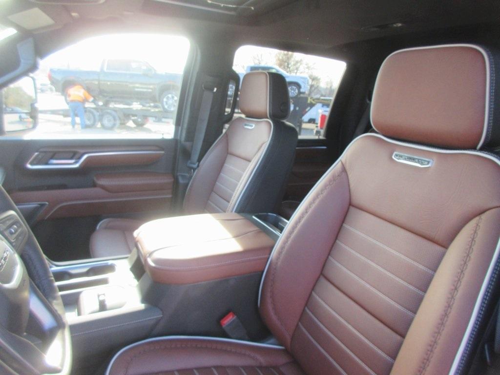 new 2026 GMC Sierra 2500 car, priced at $100,214