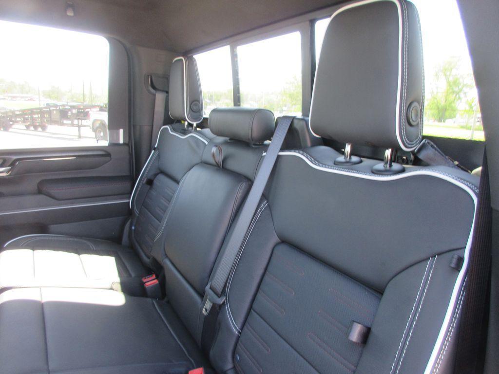 new 2026 GMC Sierra 2500 car, priced at $90,677