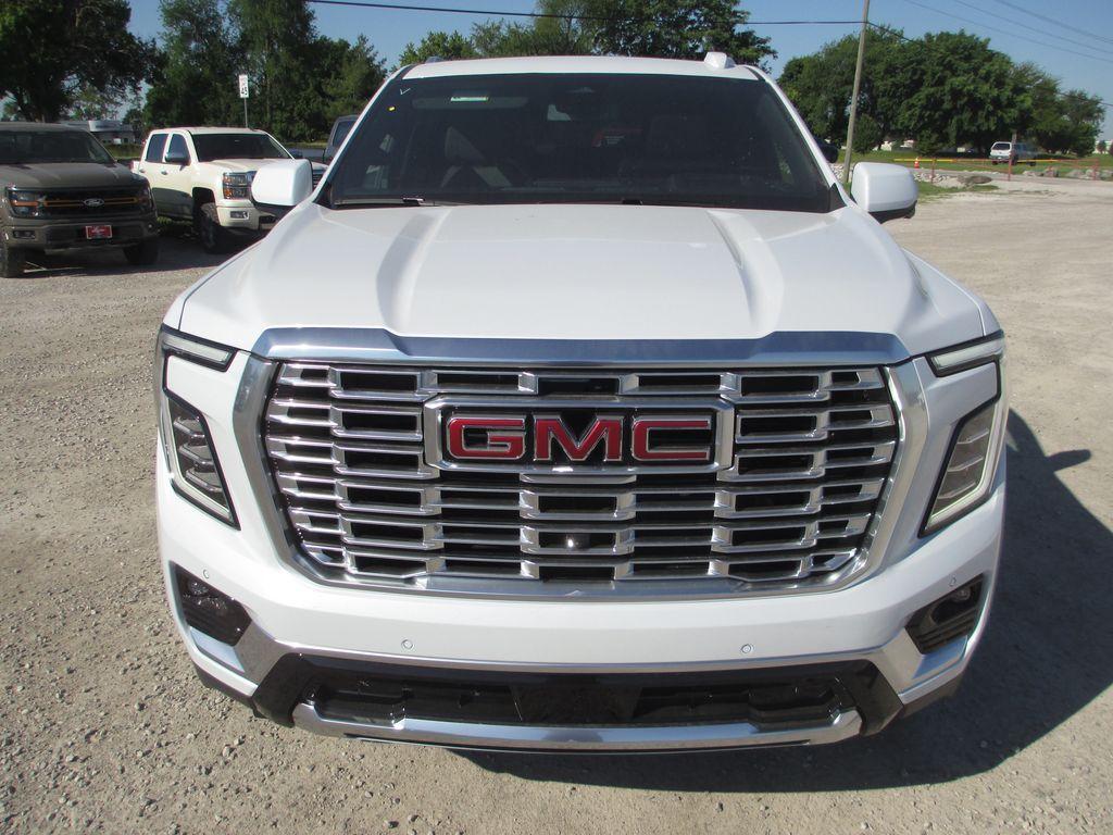 new 2026 GMC Yukon XL car, priced at $90,402