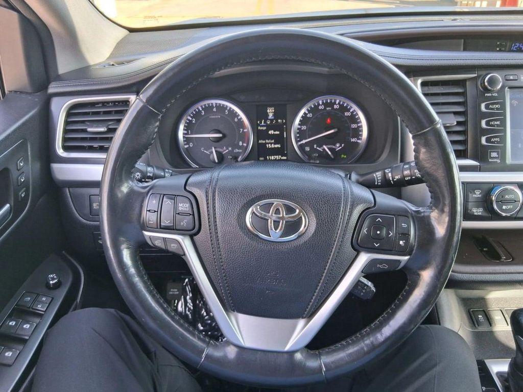 used 2014 Toyota Highlander car, priced at $17,995