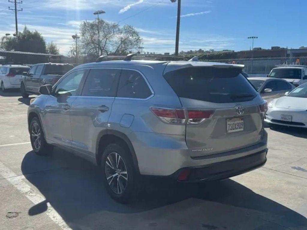 used 2016 Toyota Highlander car, priced at $17,495