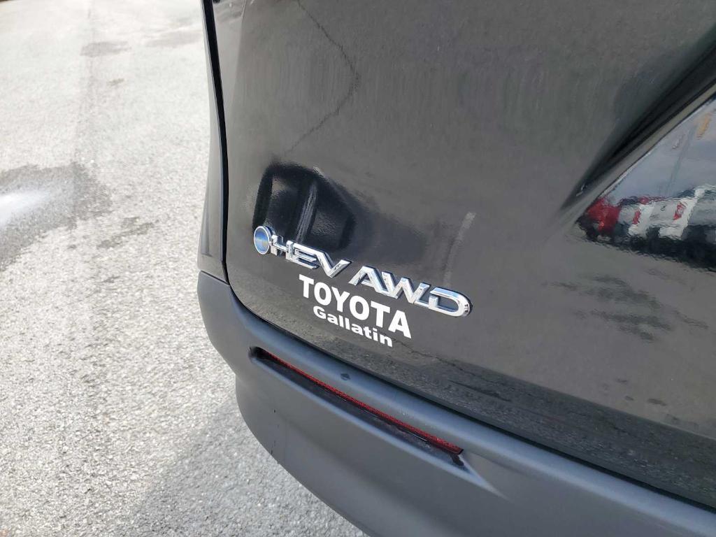 used 2025 Toyota Sienna car, priced at $43,461