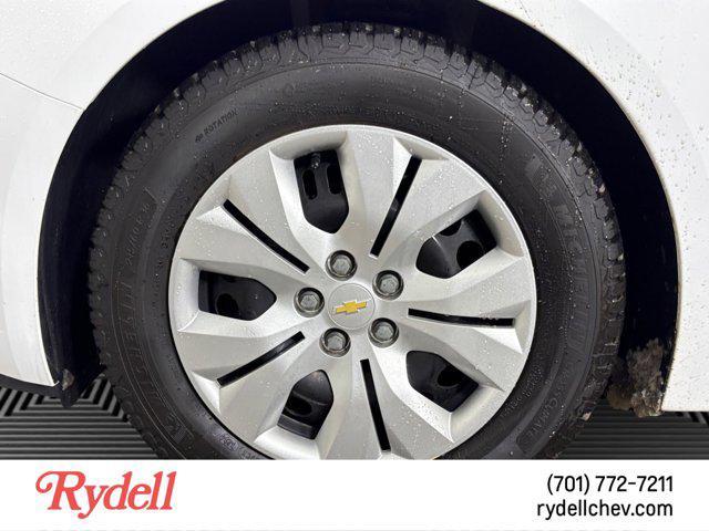 used 2013 Chevrolet Cruze car, priced at $9,999