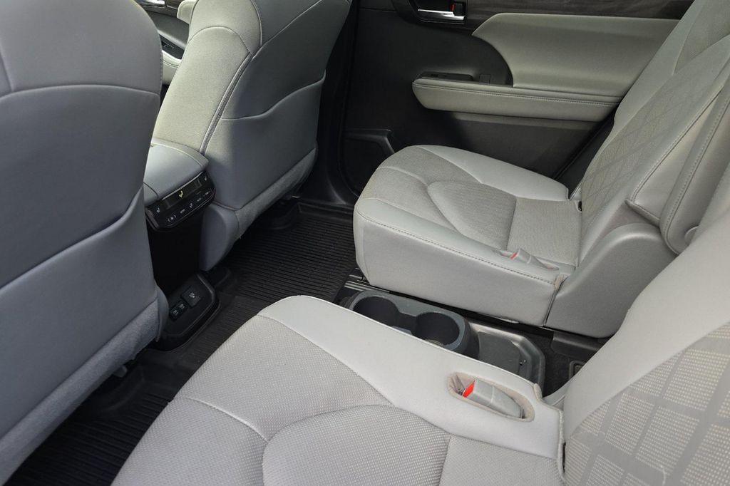 used 2020 Toyota Highlander car, priced at $29,500