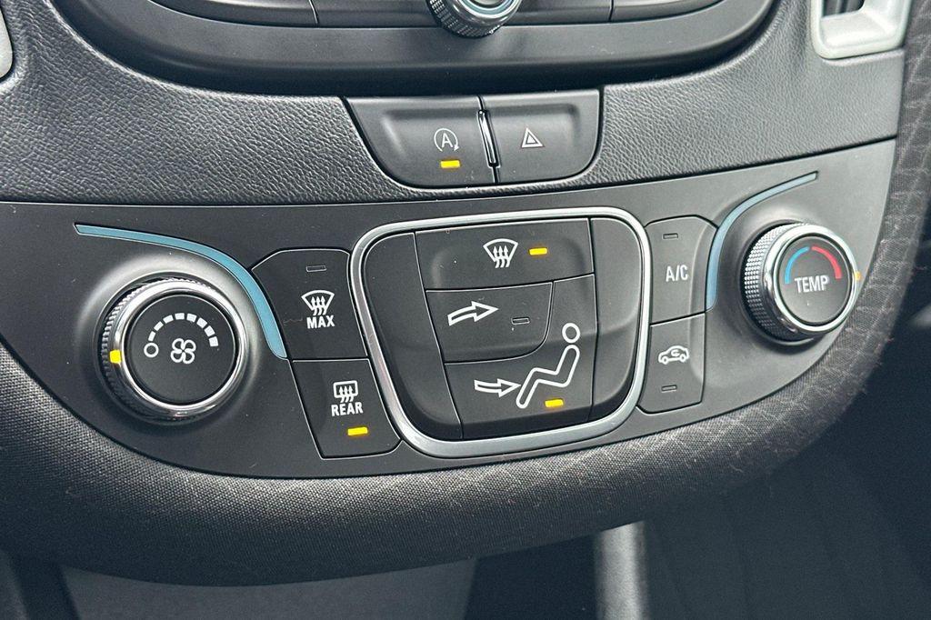 used 2023 Chevrolet Malibu car, priced at $17,900