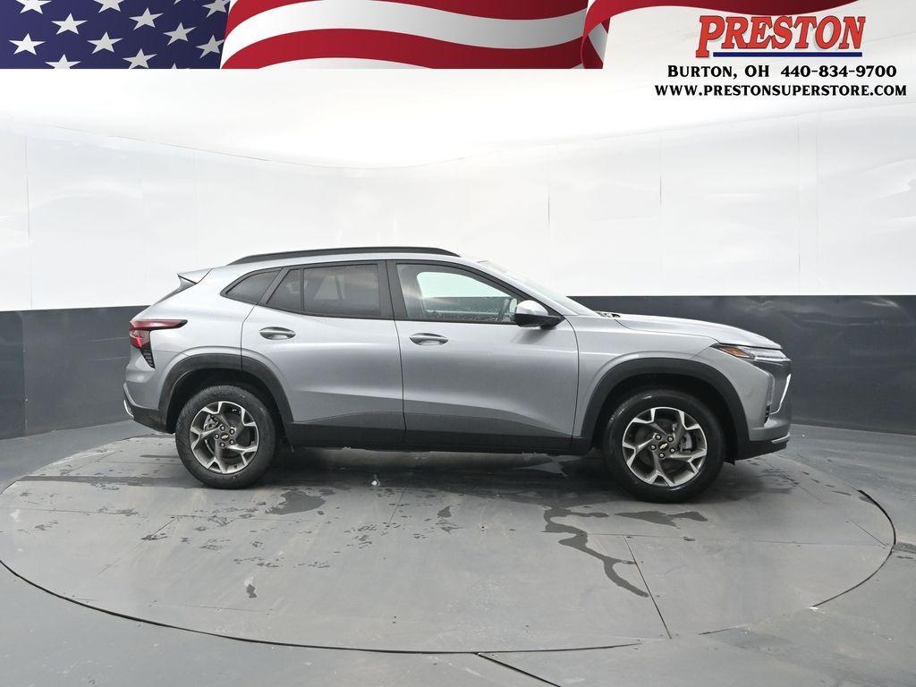new 2026 Chevrolet Trax car, priced at $25,885