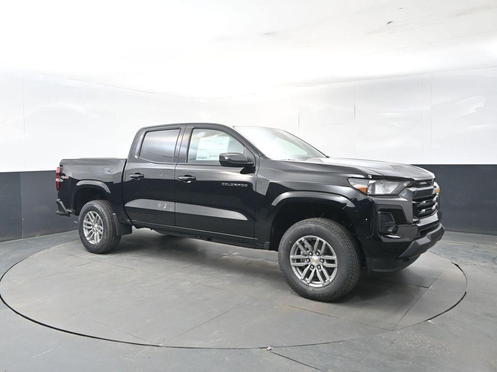 new 2026 Chevrolet Colorado car, priced at $40,994