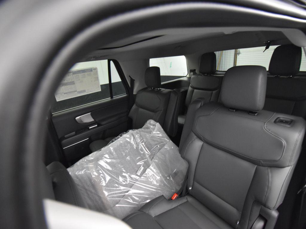 new 2026 Ford Expedition car, priced at $74,990