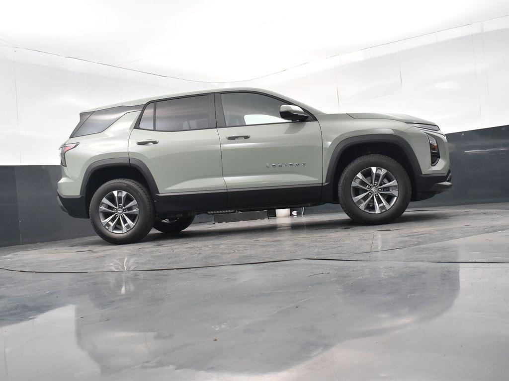 new 2026 Chevrolet Equinox car, priced at $34,545