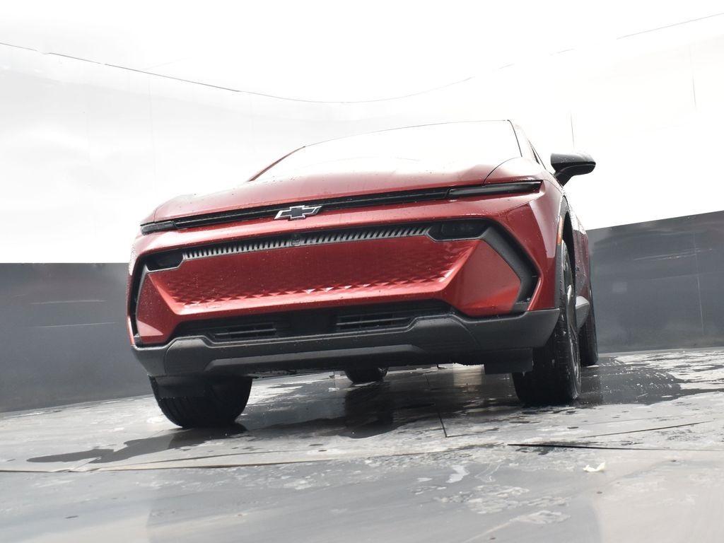new 2026 Chevrolet Equinox EV car, priced at $35,425
