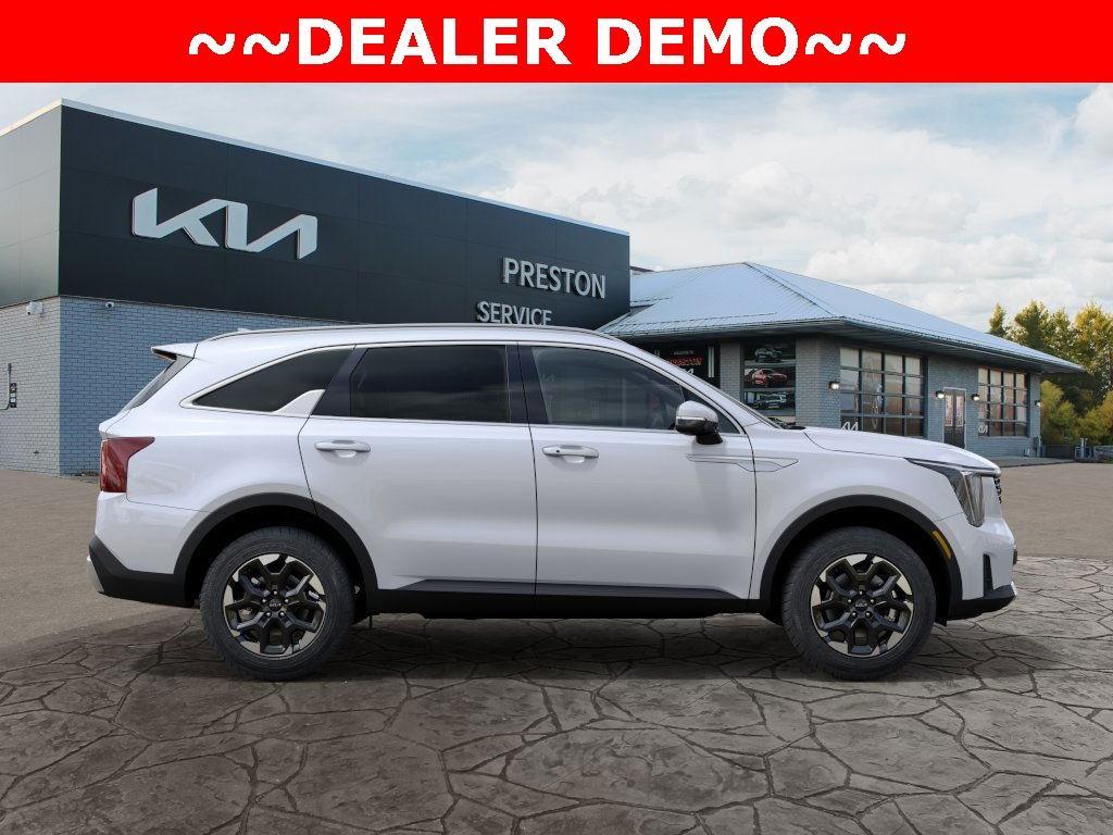 new 2025 Kia Sorento car, priced at $34,895
